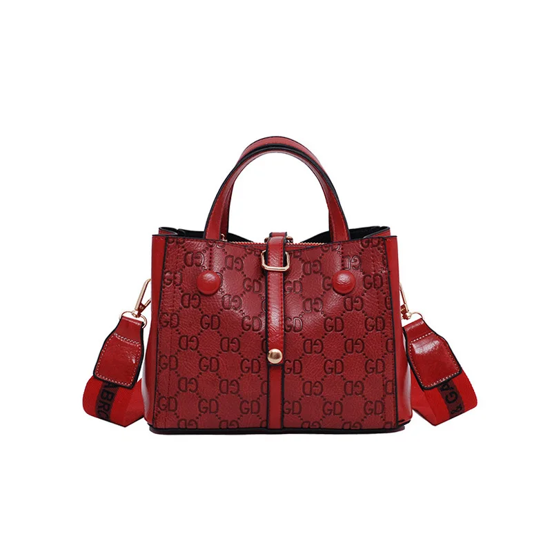 New arrival fashion leisure retro style women PU leather causal tote cross body handbag, Black,red,green,brown. 
New arrival fashion leisure retro style women PU leather causal tote cross body handbag, Black,red,green,brown.
