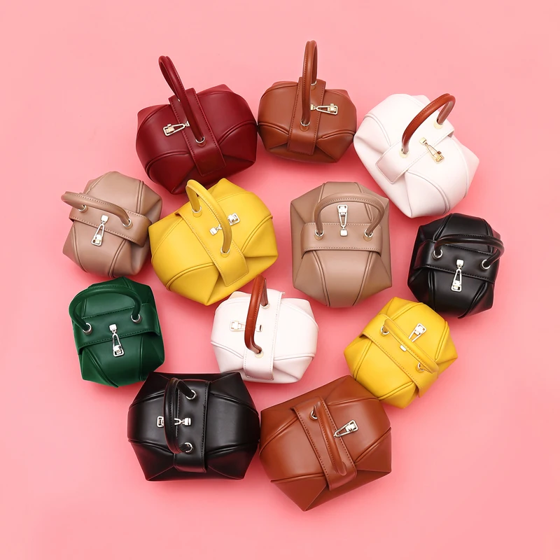 Custom Genuine Leather Vintage Handbag Luxury Dumplings Wonton Bag Shoulder for Lady women Tote Bag
Custom Genuine Leather Vintage Handbag Luxury Dumplings Wonton Bag Shoulder for Lady women Tote Bag