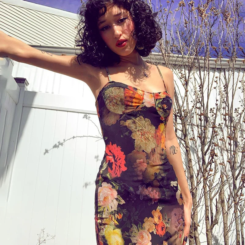 YS187 2021 New Summer Printed Tight Dress Sexy Woman Suspenders Floral Pattern Dresses, Picture shows
YS187 2021 New Summer Printed Tight Dress Sexy Woman Suspenders Floral Pattern Dresses, Picture shows