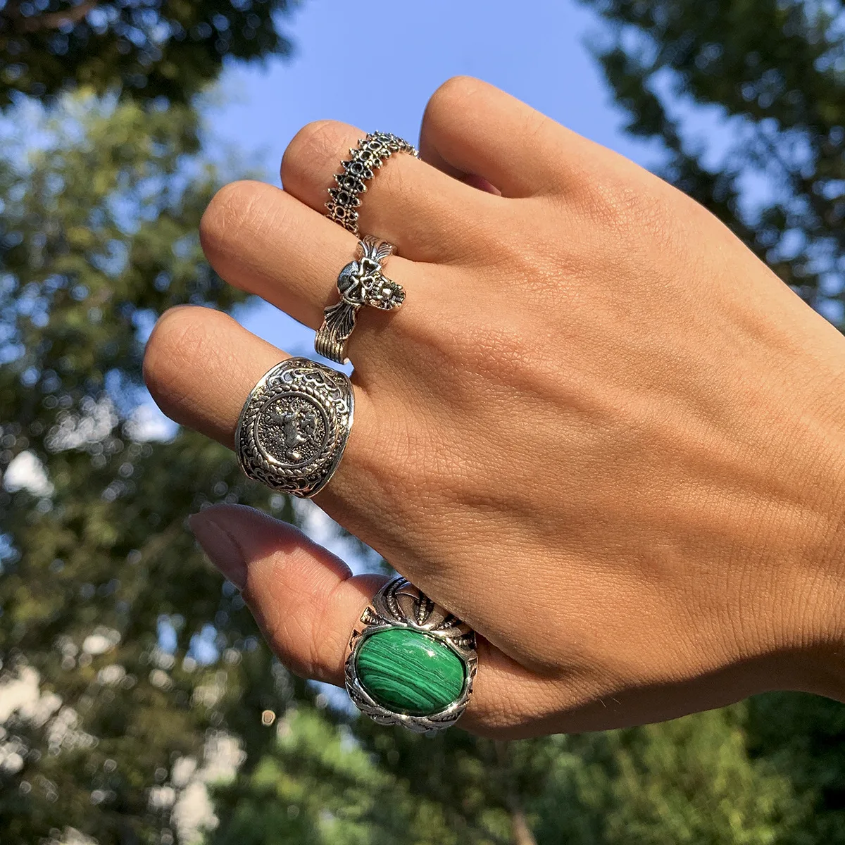 Retro inlaid peacock stone sets of rings with ethnic style skull design for men's rings
Retro inlaid peacock stone sets of rings with ethnic style skull design for men's rings