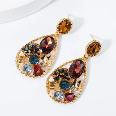 Wholesale New Drop-shaped Diamond Glass Drill Earrings Shiny Crystal Acrylic Earrings Popular Female Jewelry
Wholesale New Drop-shaped Diamond Glass Drill Earrings Shiny Crystal Acrylic Earrings Popular Female Jewelry