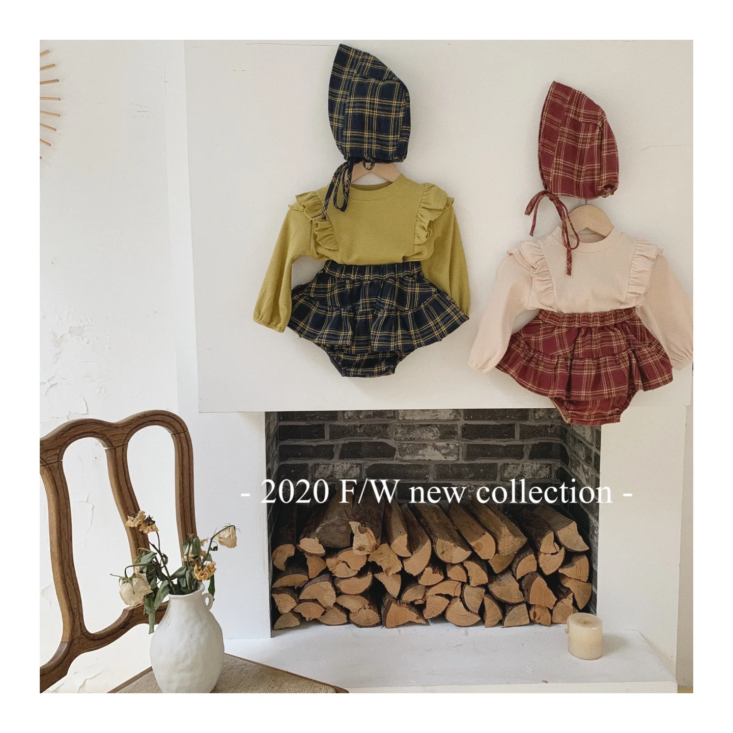 Baby Thick One-piece Skirt Two-piece Set Autumn Female Baby Korean Version of Climbing Clothes
Baby Thick One-piece Skirt Two-piece Set Autumn Female Baby Korean Version of Climbing Clothes