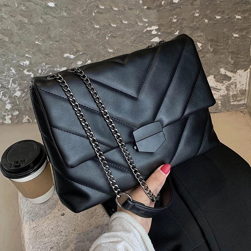2021 Trend Hand Bag Embroidery Thread Small PU Leather Chain Purse Shoulder Women Hand Bags, 4 colors
2021 Trend Hand Bag Embroidery Thread Small PU Leather Chain Purse Shoulder Women Hand Bags, 4 colors