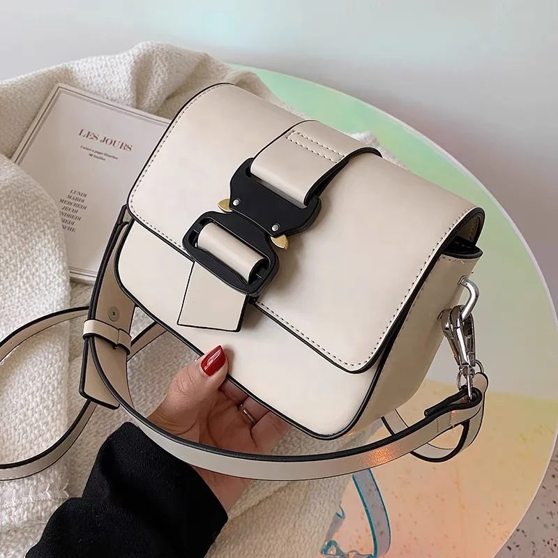 New hardware lock buckle fashion portable underarm bag high quality pu leather shoulder messenger bag female 2021
New hardware lock buckle fashion portable underarm bag high quality pu leather shoulder messenger bag female 2021