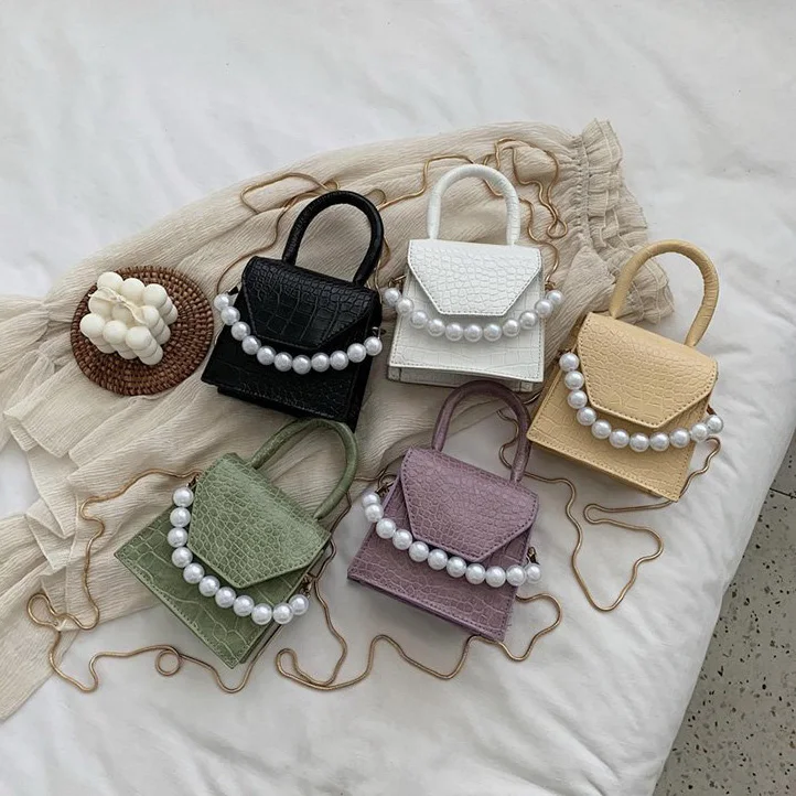 2020 New Pearl Ladies Small Bag Fashion Chain One Shoulder Korean Diagonal Bag 
2020 New Pearl Ladies Small Bag Fashion Chain One Shoulder Korean Diagonal Bag