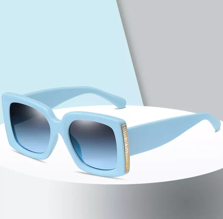 Retro Oversized Women'S Square Blue Sunglasses New Men'S Designer Luxury Glasses For Heart Shaped Face
Retro Oversized Women'S Square Blue Sunglasses New Men'S Designer Luxury Glasses For Heart Shaped Face