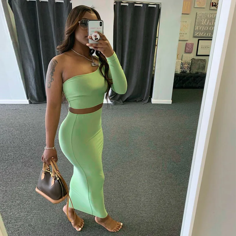 Lygens One Shoulder Long Sleeve Crop Top High Waist Bodycon Midi Long Skirt 2021 Women Fashion Solid Clothes Sexy 2 Piece Set
Lygens One Shoulder Long Sleeve Crop Top High Waist Bodycon Midi Long Skirt 2021 Women Fashion Solid Clothes Sexy 2 Piece Set