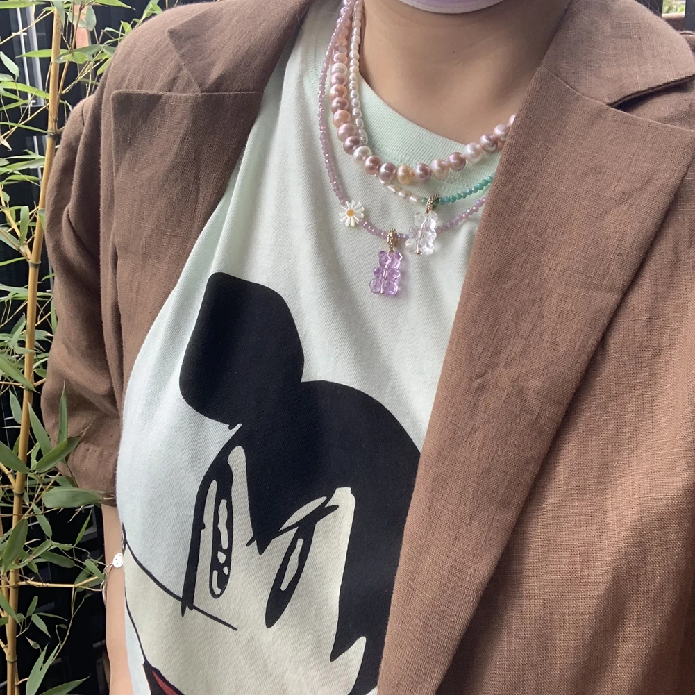Fashion Half Pearl Acrylic Chain Asymmetry Necklace For Women Zircon Blue Color Mini Bear Pendant Necklace, Gold plated
Fashion Half Pearl Acrylic Chain Asymmetry Necklace For Women Zircon Blue Color Mini Bear Pendant Necklace, Gold plated