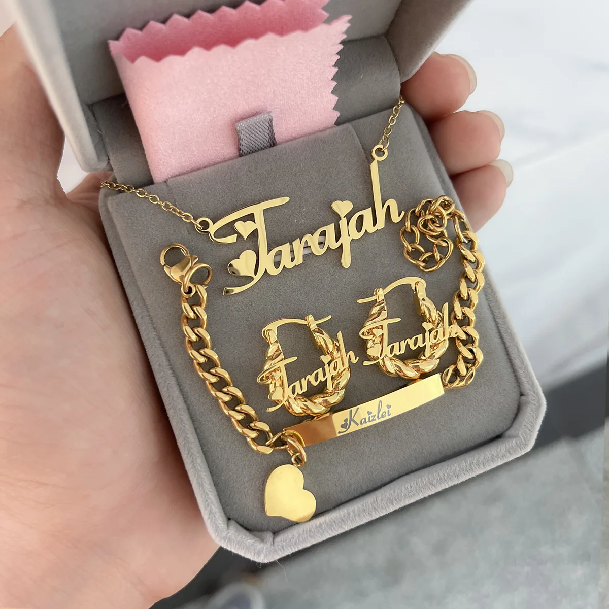Lateefah Personalized Name Kids Set Necklace Custom Letter Bracelet Stainless Steel Mini Earrings Gift for Kids
Lateefah Personalized Name Kids Set Necklace Custom Letter Bracelet Stainless Steel Mini Earrings Gift for Kids