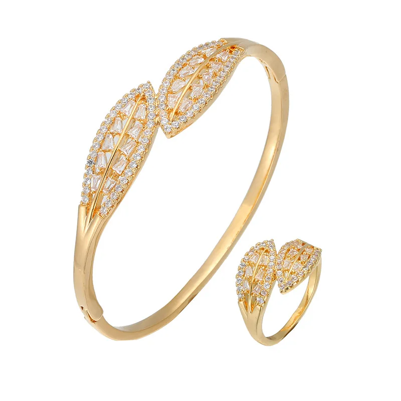 Simple Fancy Jewelry Set Shiny Iced Out Leaf Bracelet Ring Set CZ Zirconia Crystal Hollow Leaves Ring Bracelet For Women
Simple Fancy Jewelry Set Shiny Iced Out Leaf Bracelet Ring Set CZ Zirconia Crystal Hollow Leaves Ring Bracelet For Women