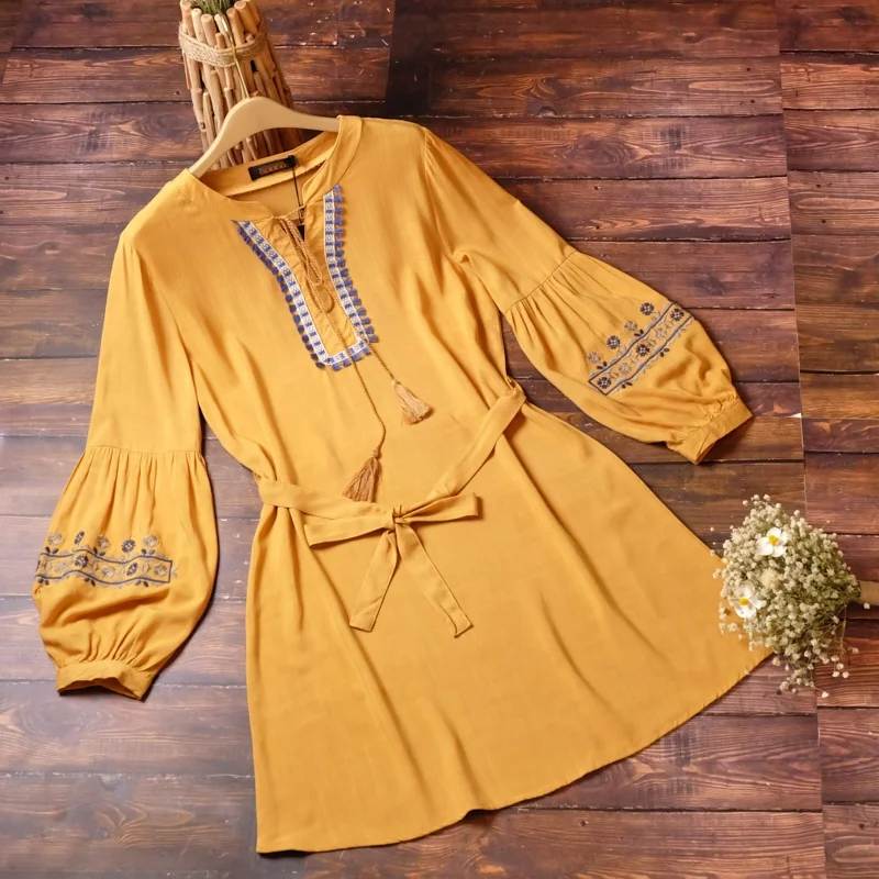 2021 Fashion 4 Colors Linen Fabric Long Sleeve O-Neck Embroidery Loose Casual Dress For Women, As picture show
2021 Fashion 4 Colors Linen Fabric Long Sleeve O-Neck Embroidery Loose Casual Dress For Women, As picture show