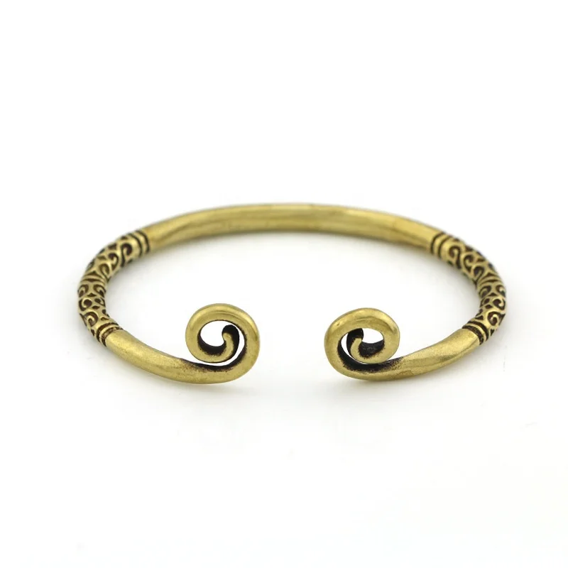 SC Retro Brass Open Sun Wu Kong Cuff Bracelet Jewelry Punk Cosplay Anime Chinese Super Hero Monkey King Bracelet for Men, Yellow
SC Retro Brass Open Sun Wu Kong Cuff Bracelet Jewelry Punk Cosplay Anime Chinese Super Hero Monkey King Bracelet for Men, Yellow