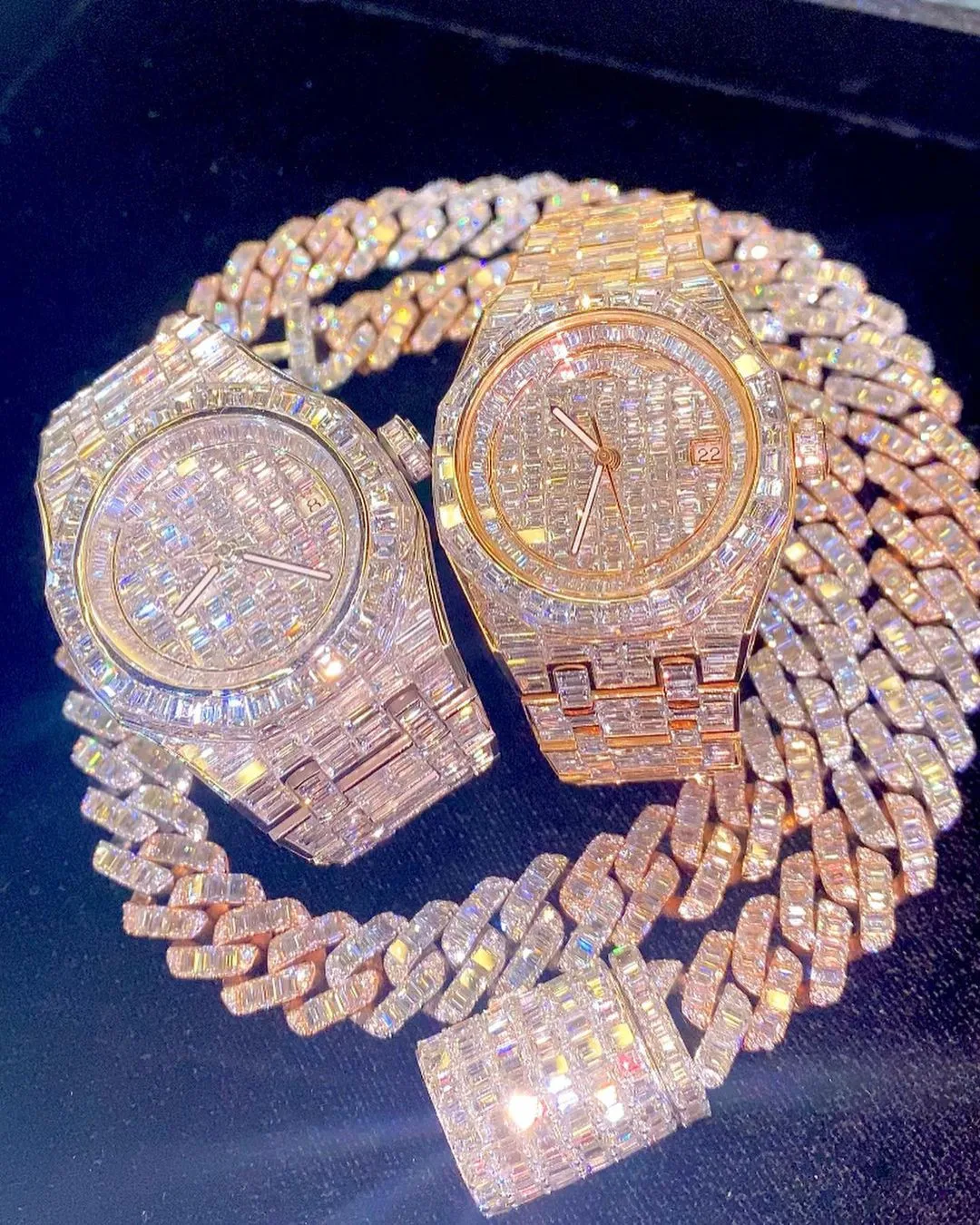 Quartz Watches 2021 Ice Out Watch Set Cuban Link Chain Gift Watch Sets Luxury CZ Diamond Jewelry for Men Women, Gold ,silver, rose gold
Quartz Watches 2021 Ice Out Watch Set Cuban Link Chain Gift Watch Sets Luxury CZ Diamond Jewelry for Men Women, Gold ,silver, rose gold