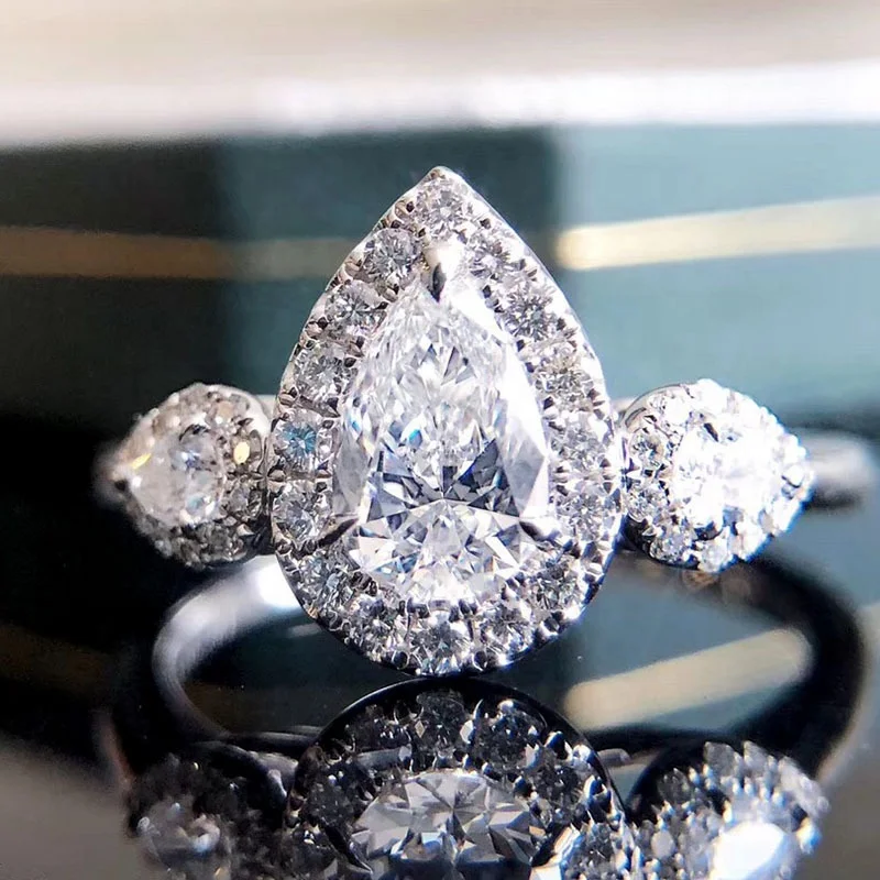 Wedding Ring Europe America Luxury Jewelry With Dazzling Rings Engagement Anniversary Gift, Customized color
Wedding Ring Europe America Luxury Jewelry With Dazzling Rings Engagement Anniversary Gift, Customized color