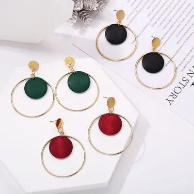 Simple women earrings circle wood chip earrings pure color metal earrings wholesale, As pic
Simple women earrings circle wood chip earrings pure color metal earrings wholesale, As pic