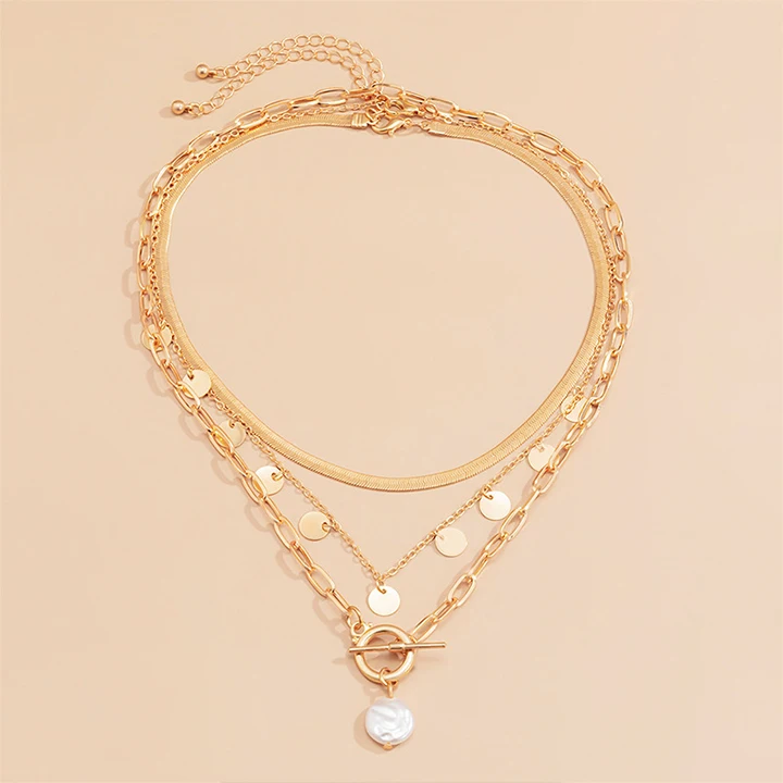 

2021 OT buckle Baroque Shaped Pearl Charm Necklace Snake Bone Chain Multilayer Necklace for Women, Picture shows