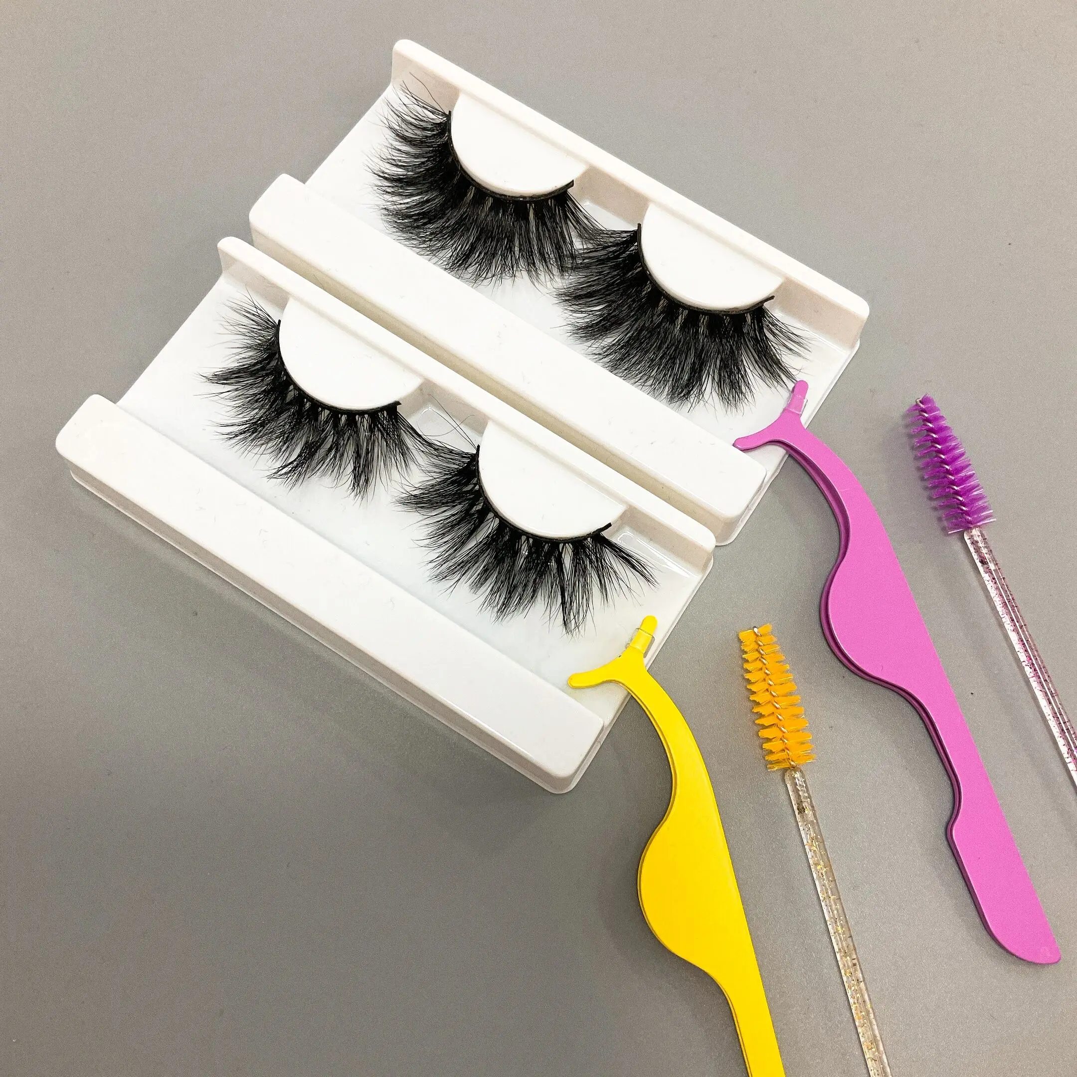 2021 New arrivals real mink lashes 3d mink fluffy vegan 25mm mink eyelashes with packaging box custom, Black
2021 New arrivals real mink lashes 3d mink fluffy vegan 25mm mink eyelashes with packaging box custom, Black