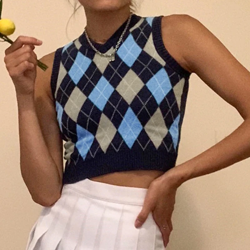 2020 Autumn Fashion Campus Style Geometric Pattern Woolen Jacquard V-neck Sleeveless Short Sweater For Women
2020 Autumn Fashion Campus Style Geometric Pattern Woolen Jacquard V-neck Sleeveless Short Sweater For Women