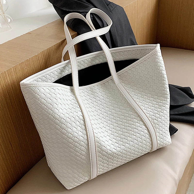 2021 Wholesale Latest Large Size Hand Bag Fashion Woven Purse Tote Handbag For Women
2021 Wholesale Latest Large Size Hand Bag Fashion Woven Purse Tote Handbag For Women