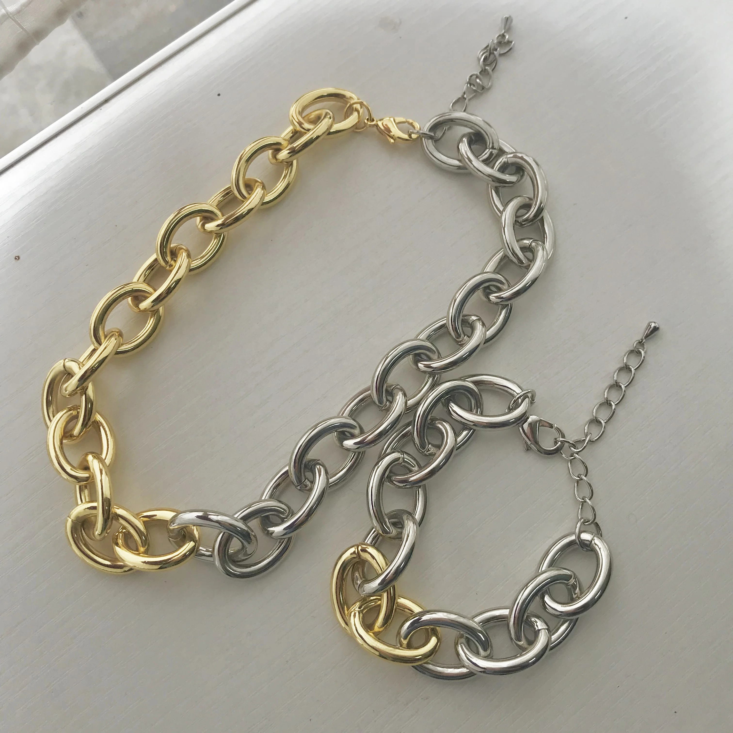 Eico Chain Necklace Bracelet in Stock Stainless Steel Women Jewelry Fashion Men Gift Double Color Connected Jewelry Sets
Eico Chain Necklace Bracelet in Stock Stainless Steel Women Jewelry Fashion Men Gift Double Color Connected Jewelry Sets