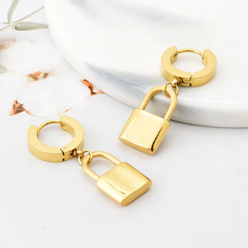 INS Trendy Jewelry Gold Plated Stainless Steel Lock Hoop Earrings For Women Lock Dangle Charm Earrings
INS Trendy Jewelry Gold Plated Stainless Steel Lock Hoop Earrings For Women Lock Dangle Charm Earrings