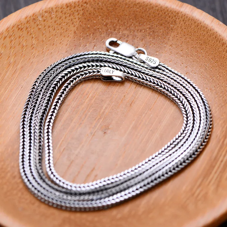 S925 Silver Wholesale Snake Chain Necklace Choker 925 Sterling Silver Snake Chain Necklace Neckpiece for Women Men
S925 Silver Wholesale Snake Chain Necklace Choker 925 Sterling Silver Snake Chain Necklace Neckpiece for Women Men