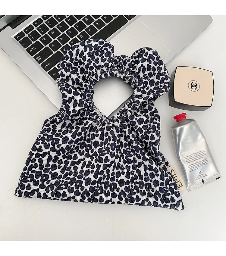 2021 summer custom leopard print ruffled casual handbag Japanese and Korean style ladies canvas small bag wholesale, Customized
2021 summer custom leopard print ruffled casual handbag Japanese and Korean style ladies canvas small bag wholesale, Customized