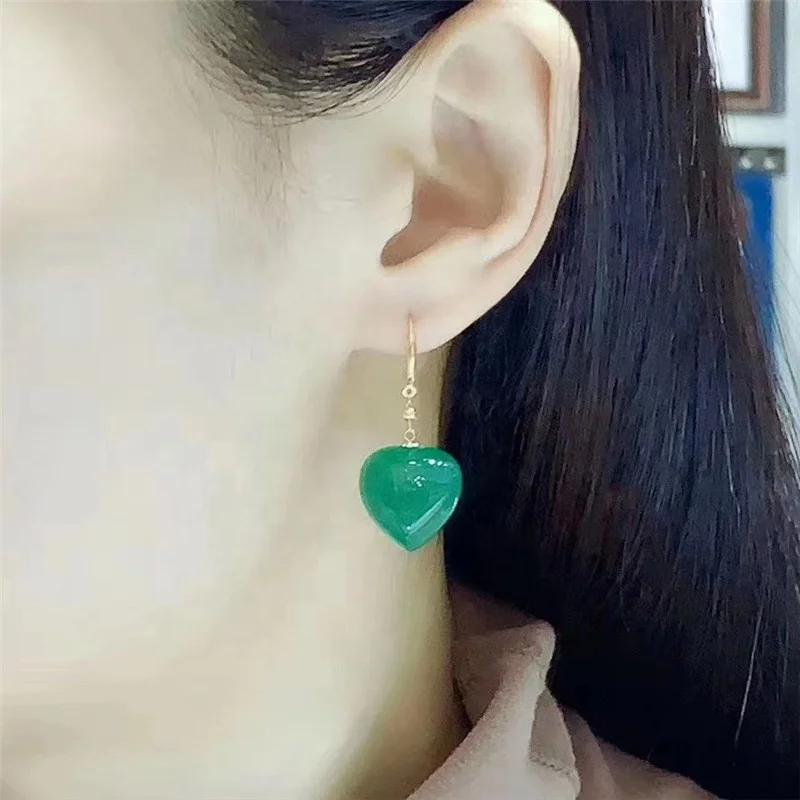Heart Shaped Green Chalcedony Earrings Vintage Noble high End Earrings Fashion Temperament Women's Earrings, Picture
Heart Shaped Green Chalcedony Earrings Vintage Noble high End Earrings Fashion Temperament Women's Earrings, Picture