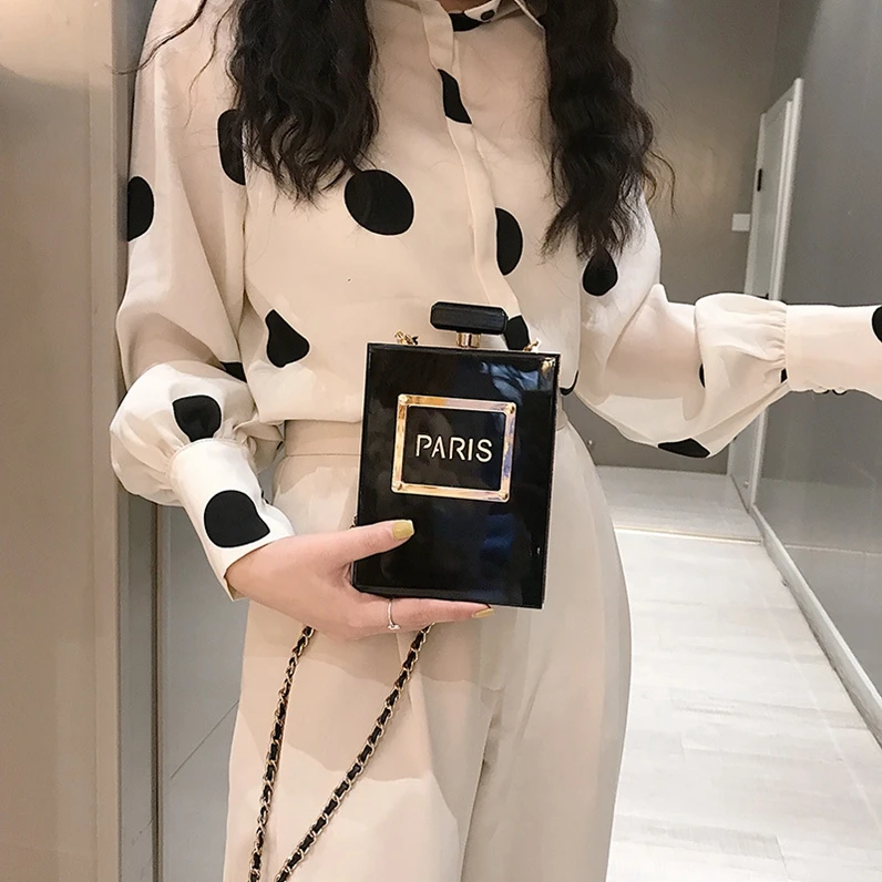XP1289 New Transparent Plastic Hard Shell Shoulder Messenger Chain Acrylic Perfume Bottle Bag
XP1289 New Transparent Plastic Hard Shell Shoulder Messenger Chain Acrylic Perfume Bottle Bag