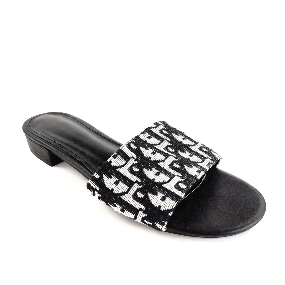 The latest woman shoes flat sandals newly designed shoes for women flat shoes, Customized color
The latest woman shoes flat sandals newly designed shoes for women flat shoes, Customized color