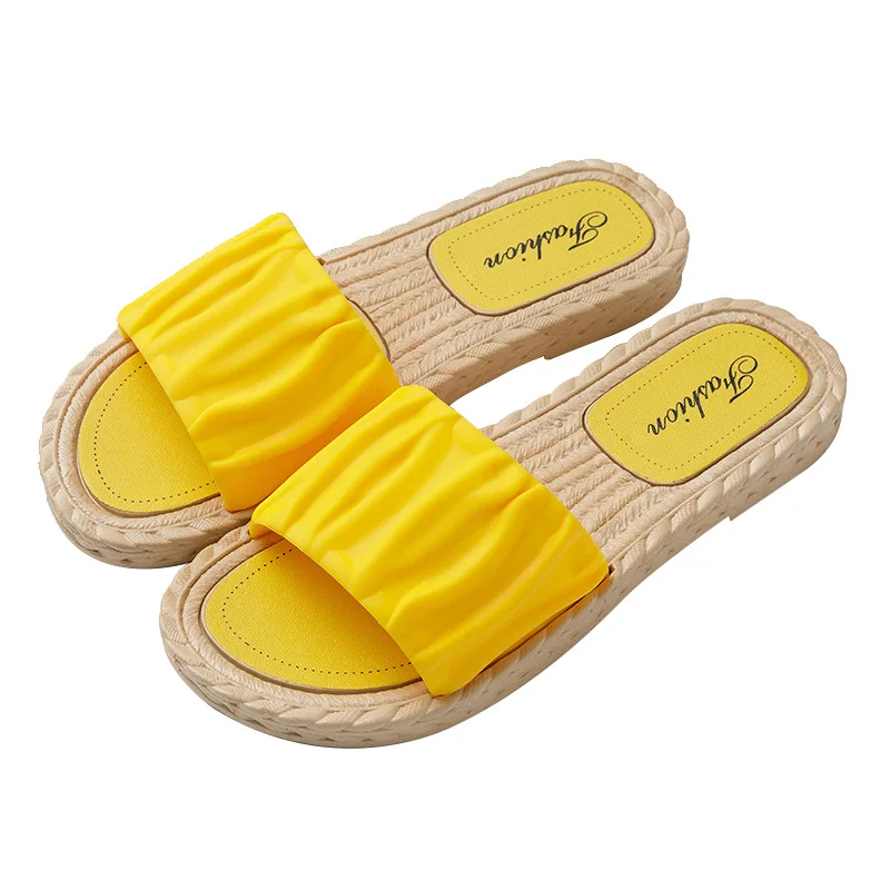 Beach Open Toe Slippers With Soft Soles 2021 New Indoor and Outdoor Fashionable Slippers for Ladies
Beach Open Toe Slippers With Soft Soles 2021 New Indoor and Outdoor Fashionable Slippers for Ladies