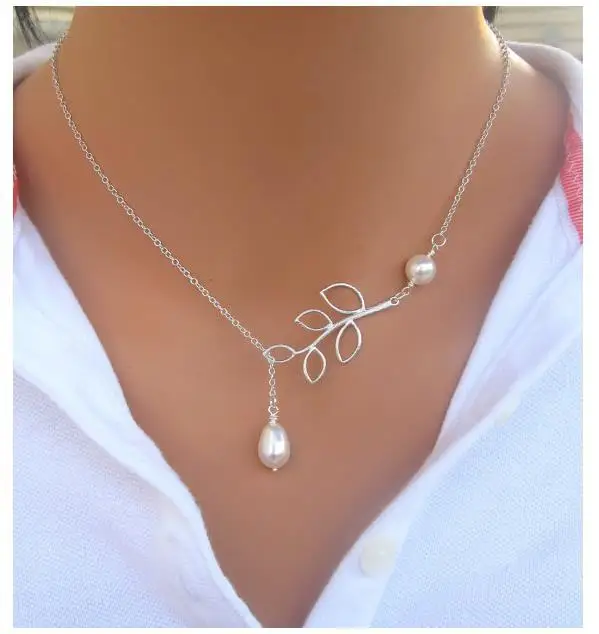 Hot Selling New Punk Minimalist Infinity Luck Pearl Leaf Pendants Necklaces For women, Gold color
Hot Selling New Punk Minimalist Infinity Luck Pearl Leaf Pendants Necklaces For women, Gold color