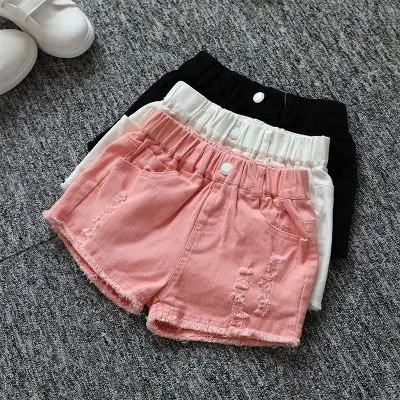 2021 summer new Korean older children solid color hole foreign style shorts Girls casual jeans hot pants
2021 summer new Korean older children solid color hole foreign style shorts Girls casual jeans hot pants