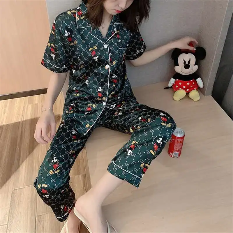Wholesale Price Summer and Autumn Short-sleeved Trousers Suit Silk Pajamas For Women, White,blue,yellow,green,red,pink
Wholesale Price Summer and Autumn Short-sleeved Trousers Suit Silk Pajamas For Women, White,blue,yellow,green,red,pink