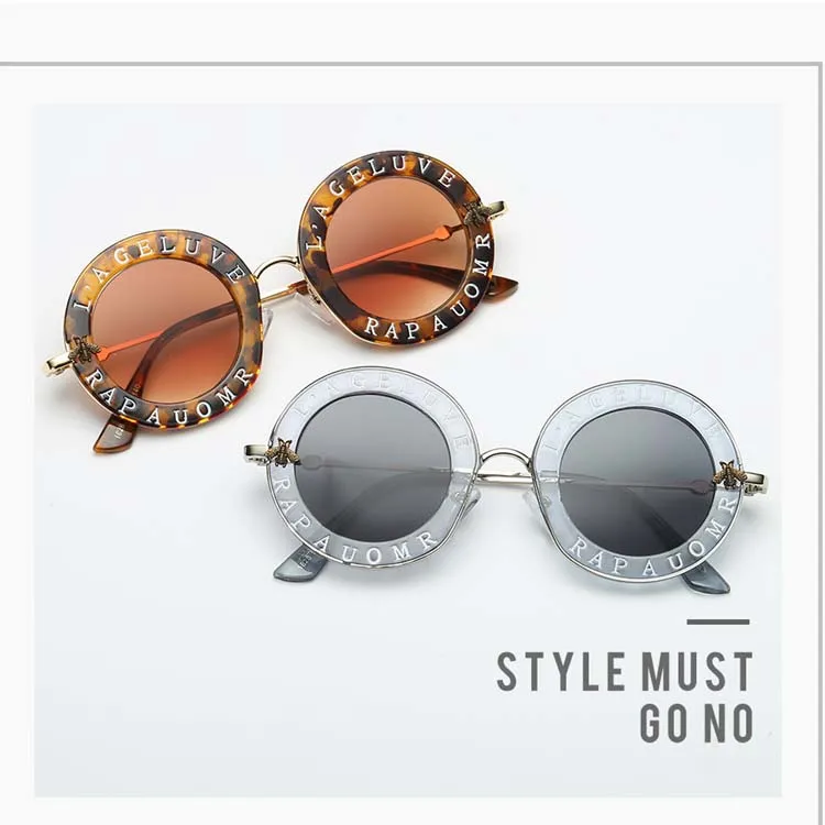 New custom round frame sunglasses European and American RETRO SUNGLASSES men male female bee personalized Sunglasses, As the picture show
New custom round frame sunglasses European and American RETRO SUNGLASSES men male female bee personalized Sunglasses, As the picture show