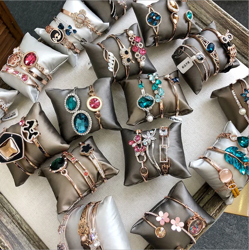 Wholesale fashion 2020 new charm diamond opal bracelet female crystal gemstone bangle women jewelry, As picture
Wholesale fashion 2020 new charm diamond opal bracelet female crystal gemstone bangle women jewelry, As picture