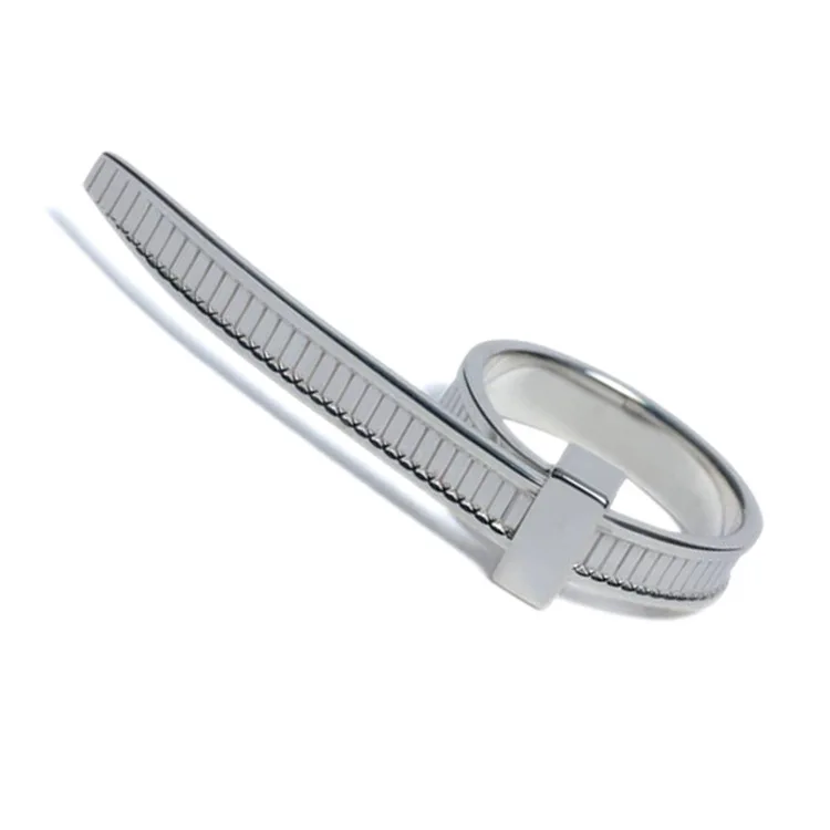 Hot Selling Vintage Silver Color Brass Belt Chain Lady Ring Adjustable Cover Belt Buckle Ring
Hot Selling Vintage Silver Color Brass Belt Chain Lady Ring Adjustable Cover Belt Buckle Ring