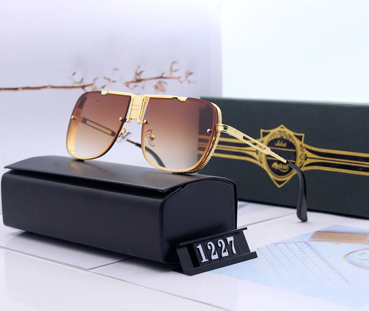 Spot wholesale big frame square metal sunglass gradient color lens men sunglasses 2021
Spot wholesale big frame square metal sunglass gradient color lens men sunglasses 2021