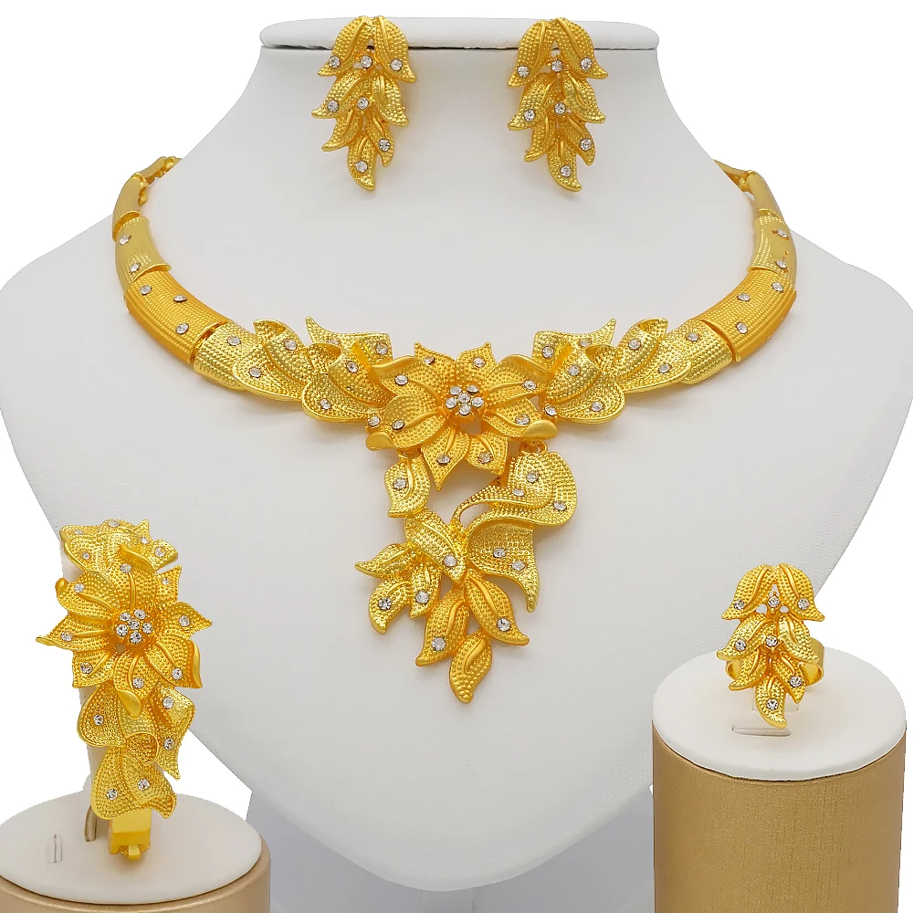 neckless wholesale high quality jewelry necklaces sets golddubai jewelry sets women 18k BJ852
neckless wholesale high quality jewelry necklaces sets golddubai jewelry sets women 18k BJ852