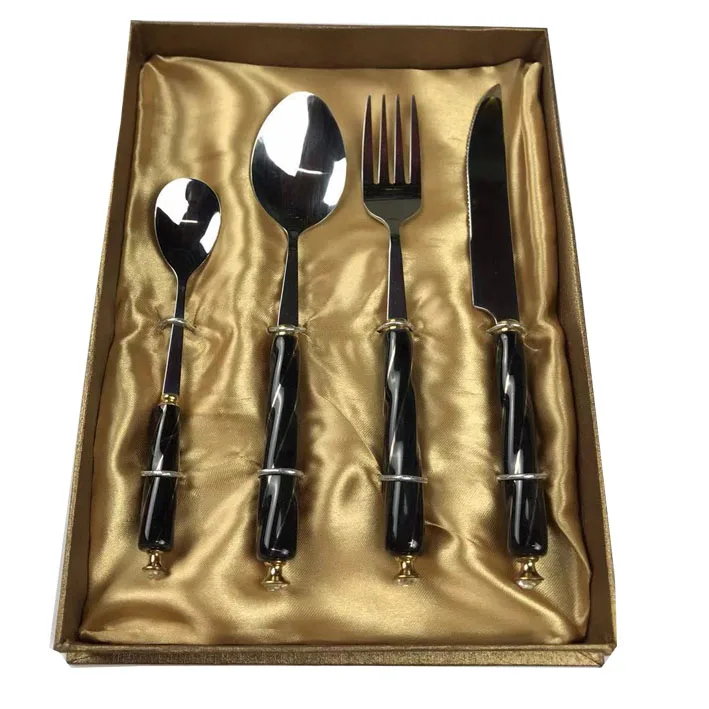 High Quality Stainless Steel Silverware Flatware Cutlery Set Gold Twist Patterned Black Ceramic Handle With Packaging Gift Box
High Quality Stainless Steel Silverware Flatware Cutlery Set Gold Twist Patterned Black Ceramic Handle With Packaging Gift Box