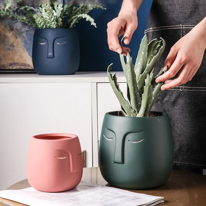 Nordic Light Luxury Gold Design Flower Pot Living Room Porch Abstract Human Face Ornaments Plant Flower Pot
Nordic Light Luxury Gold Design Flower Pot Living Room Porch Abstract Human Face Ornaments Plant Flower Pot