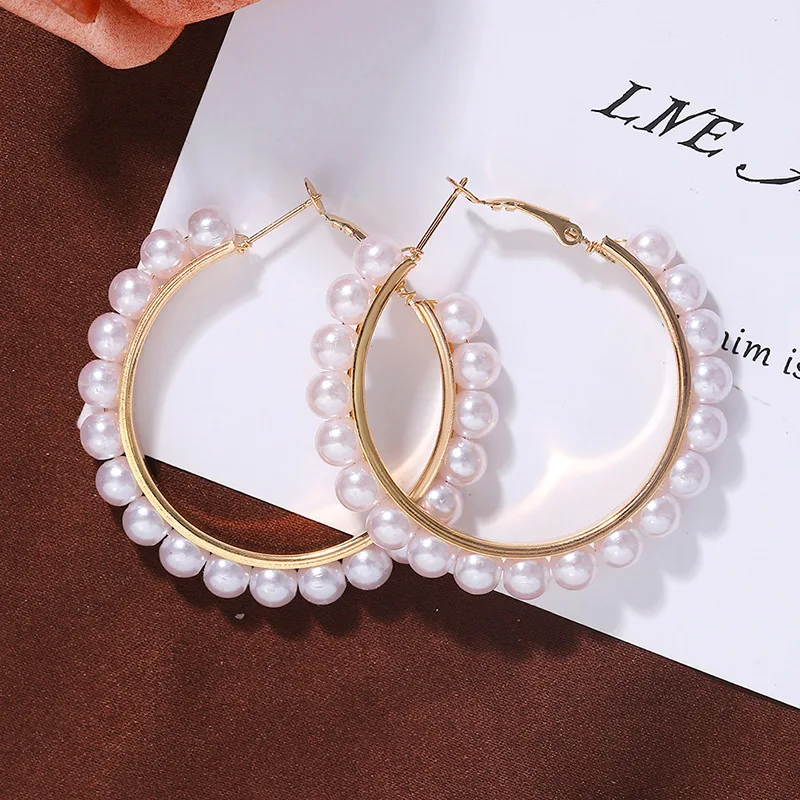 Fashion vintage women jewelry 2021 gold plated white hoop pearl earrings, Steel/gold/rose gold
Fashion vintage women jewelry 2021 gold plated white hoop pearl earrings, Steel/gold/rose gold