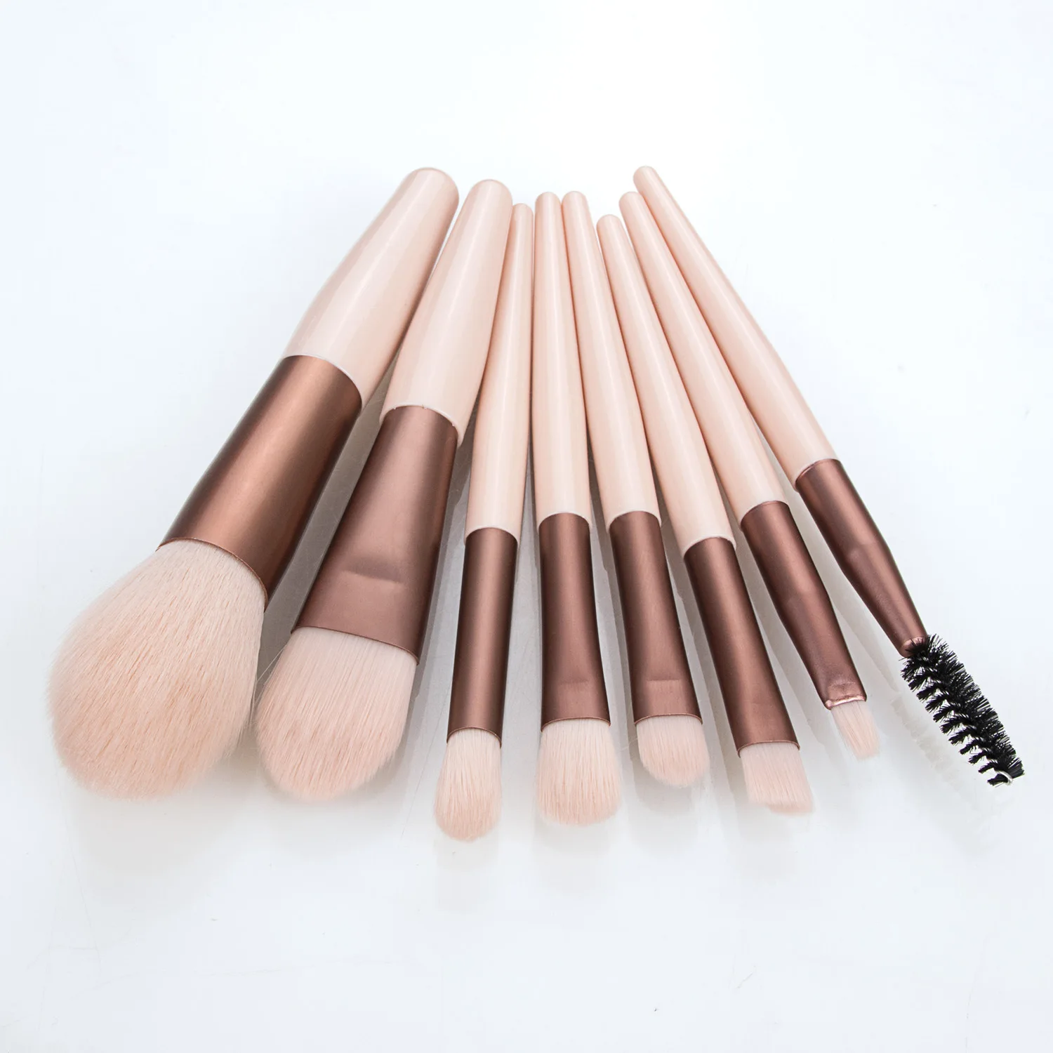 Professional 8 pcs makeup brush set With Case black cosmetics low moq, Black,green,pink makeup brush set
Professional 8 pcs makeup brush set With Case black cosmetics low moq, Black,green,pink makeup brush set