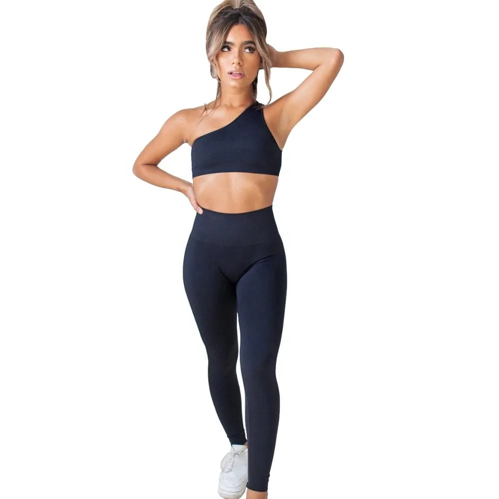 2020 Sexy one-shoulder yoga suit sports bra and leggings yoga set for women, Black/grey
2020 Sexy one-shoulder yoga suit sports bra and leggings yoga set for women, Black/grey