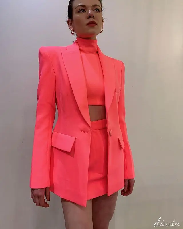 Wholesale Fashion Pure Color Long Sleeve Single-breasted High-Waist Slim Blazers Ladies Women, Customized color
Wholesale Fashion Pure Color Long Sleeve Single-breasted High-Waist Slim Blazers Ladies Women, Customized color