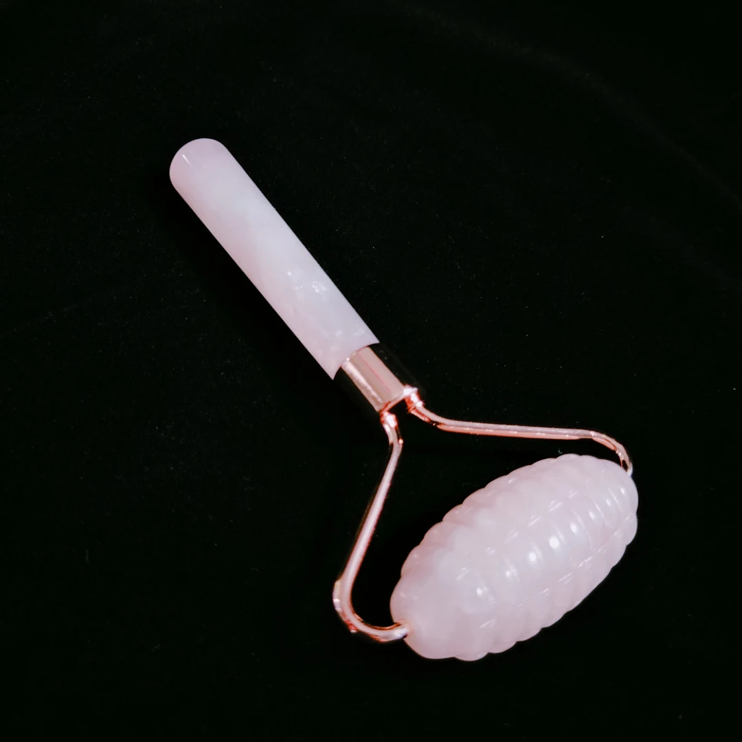 High Quality Wholesale Massager Jade Roller Rose Quartz Pink Anti Aging Jade Facial Roller With Spiky
High Quality Wholesale Massager Jade Roller Rose Quartz Pink Anti Aging Jade Facial Roller With Spiky