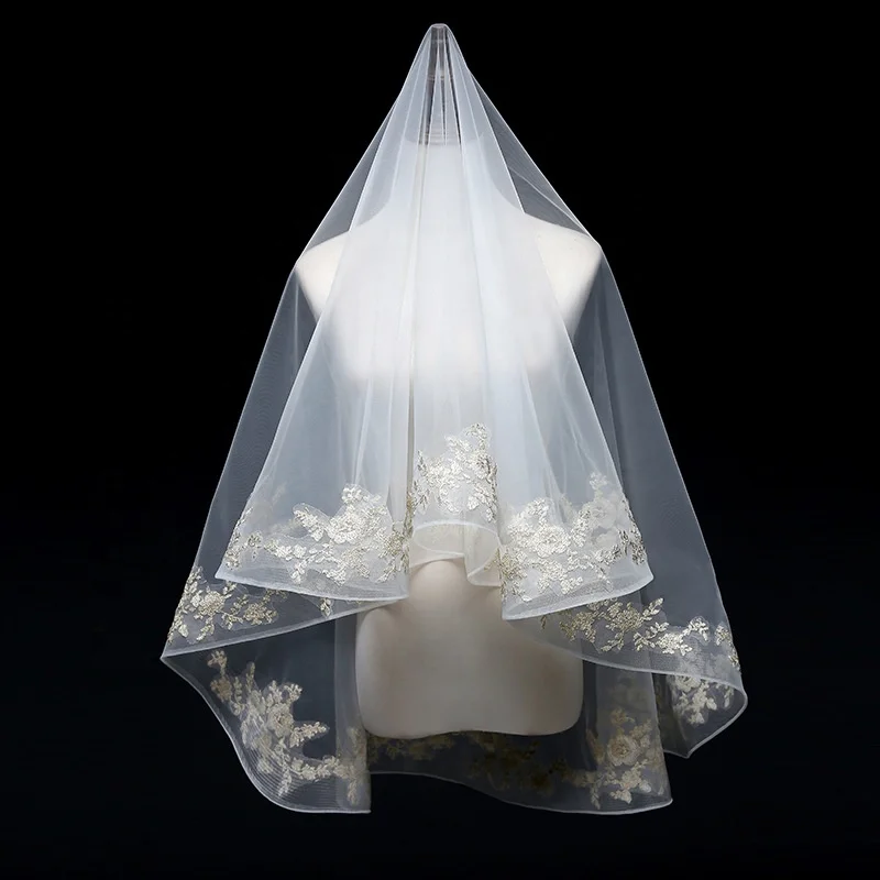 Simple and Aesthetic Single Layer Short Veil Bridal Embroidery Row Flower Veil Champagne Color Luxury Wedding Veil
Simple and Aesthetic Single Layer Short Veil Bridal Embroidery Row Flower Veil Champagne Color Luxury Wedding Veil