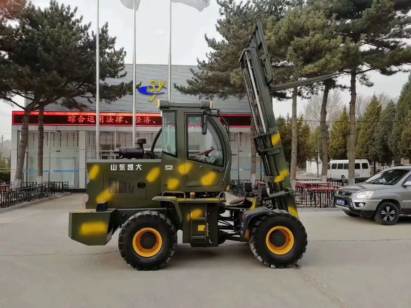 3 ton fd20 forklift truck in cambodia