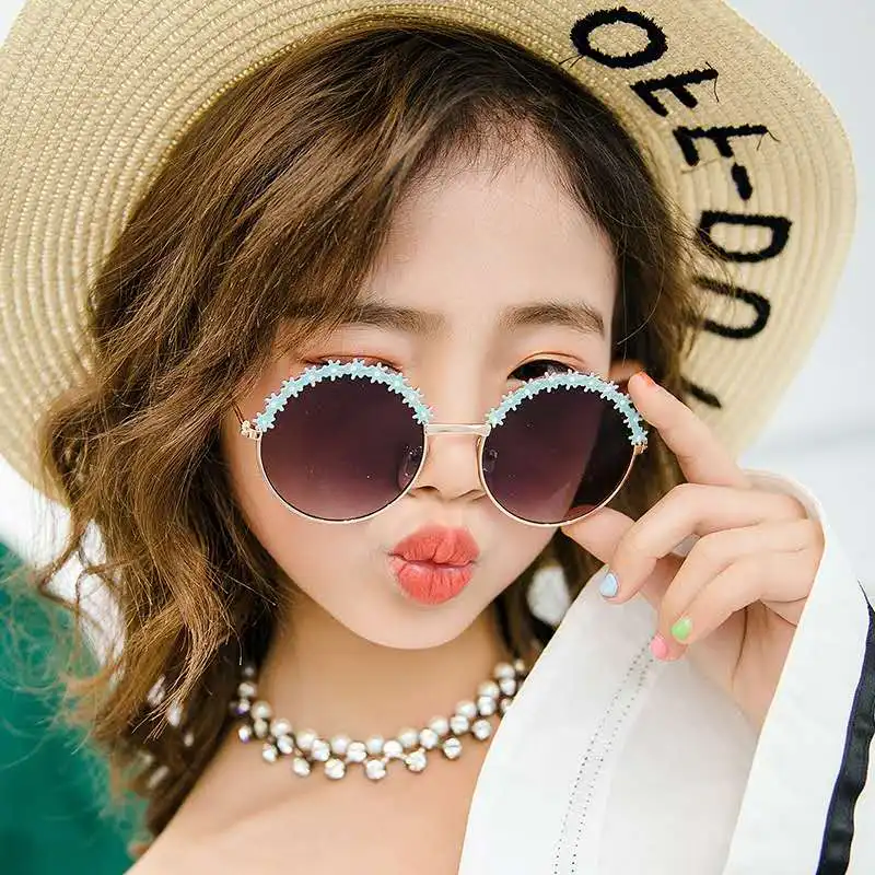 2021 Fashionable children's flower sunglasses, retro round metal sunglasses, 5colors
2021 Fashionable children's flower sunglasses, retro round metal sunglasses, 5colors