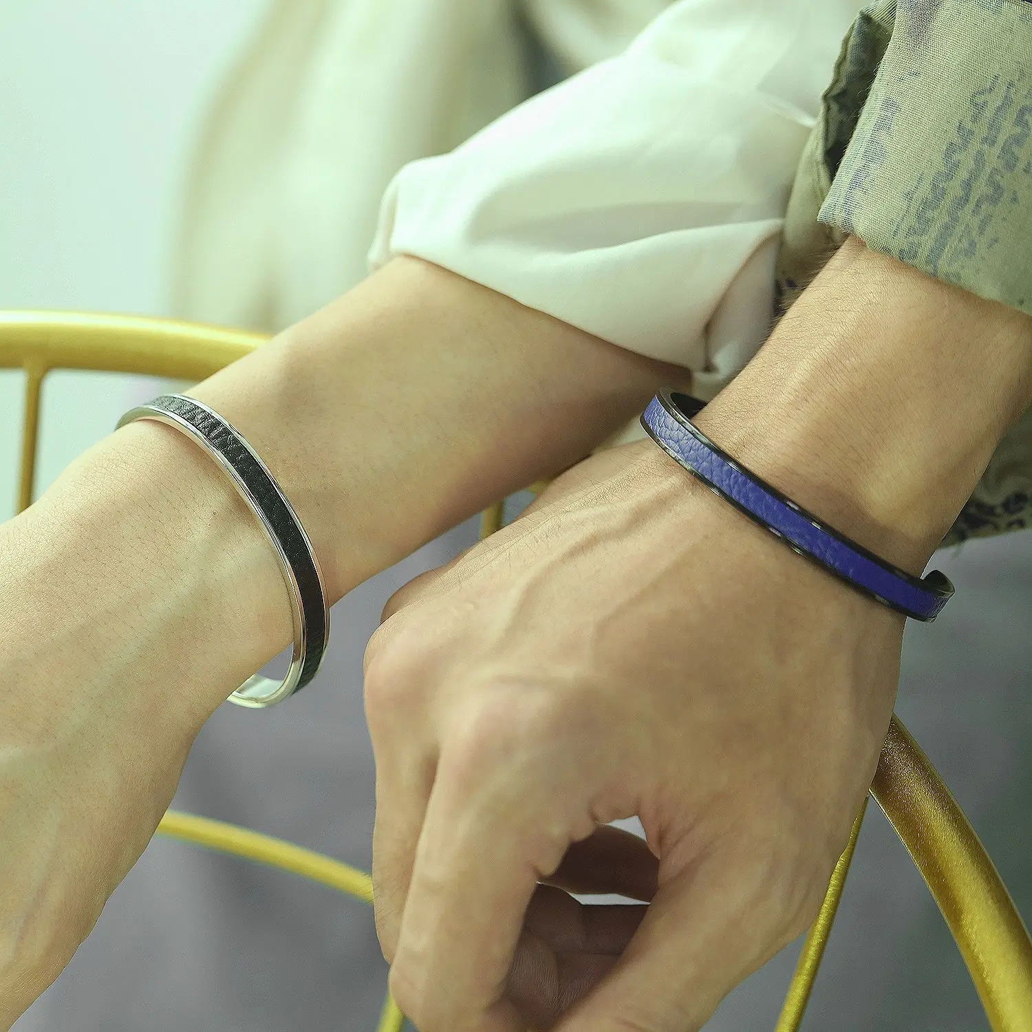 Simple Design Black White Blue Leather Stainless Steel C Shape Cuff Bracelet 316L Stainless Steel Leather Open Bangles
Simple Design Black White Blue Leather Stainless Steel C Shape Cuff Bracelet 316L Stainless Steel Leather Open Bangles